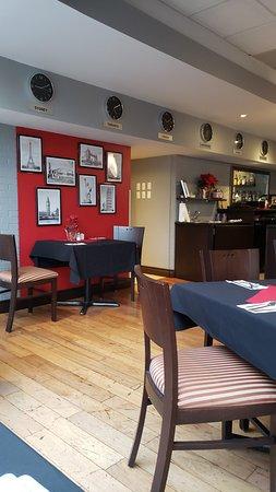 The Hungry Traveler Hamilton